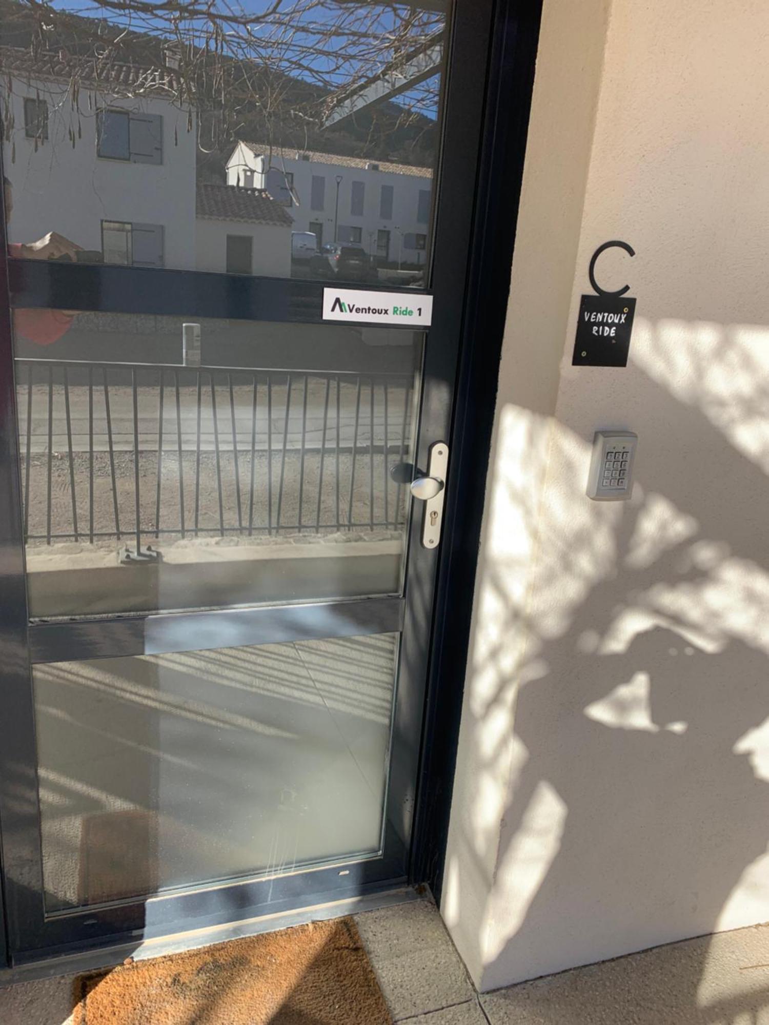 Apartamento Ventoux Ride Malaucène Exterior foto